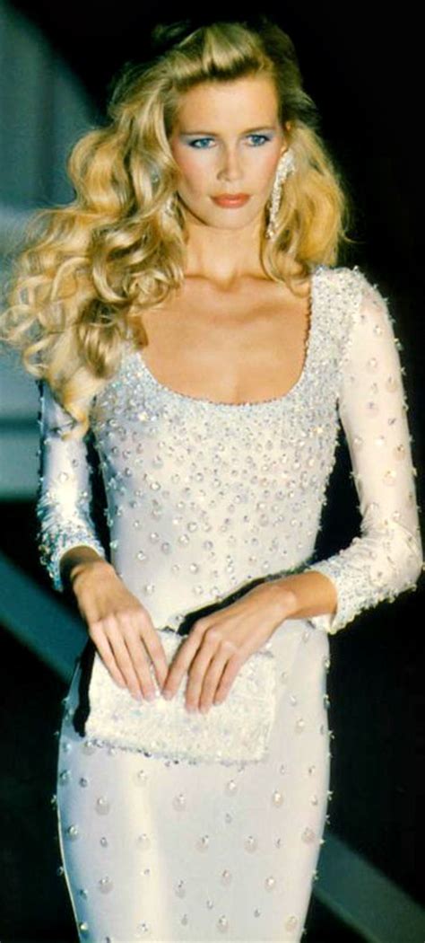 claudia schiffer 1995.